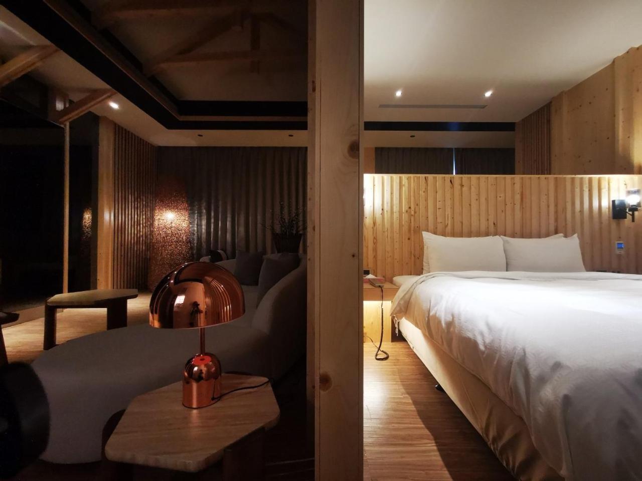 Seasons Boutique Motel Cao Hùng Ngoại thất bức ảnh