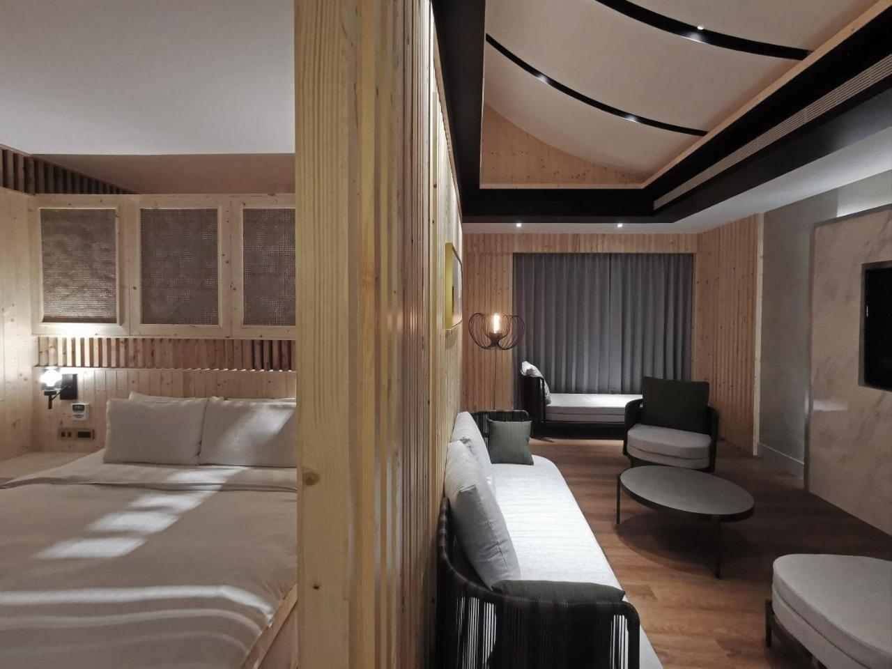 Seasons Boutique Motel Cao Hùng Ngoại thất bức ảnh
