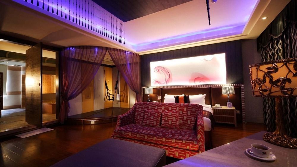 Seasons Boutique Motel Cao Hùng Ngoại thất bức ảnh