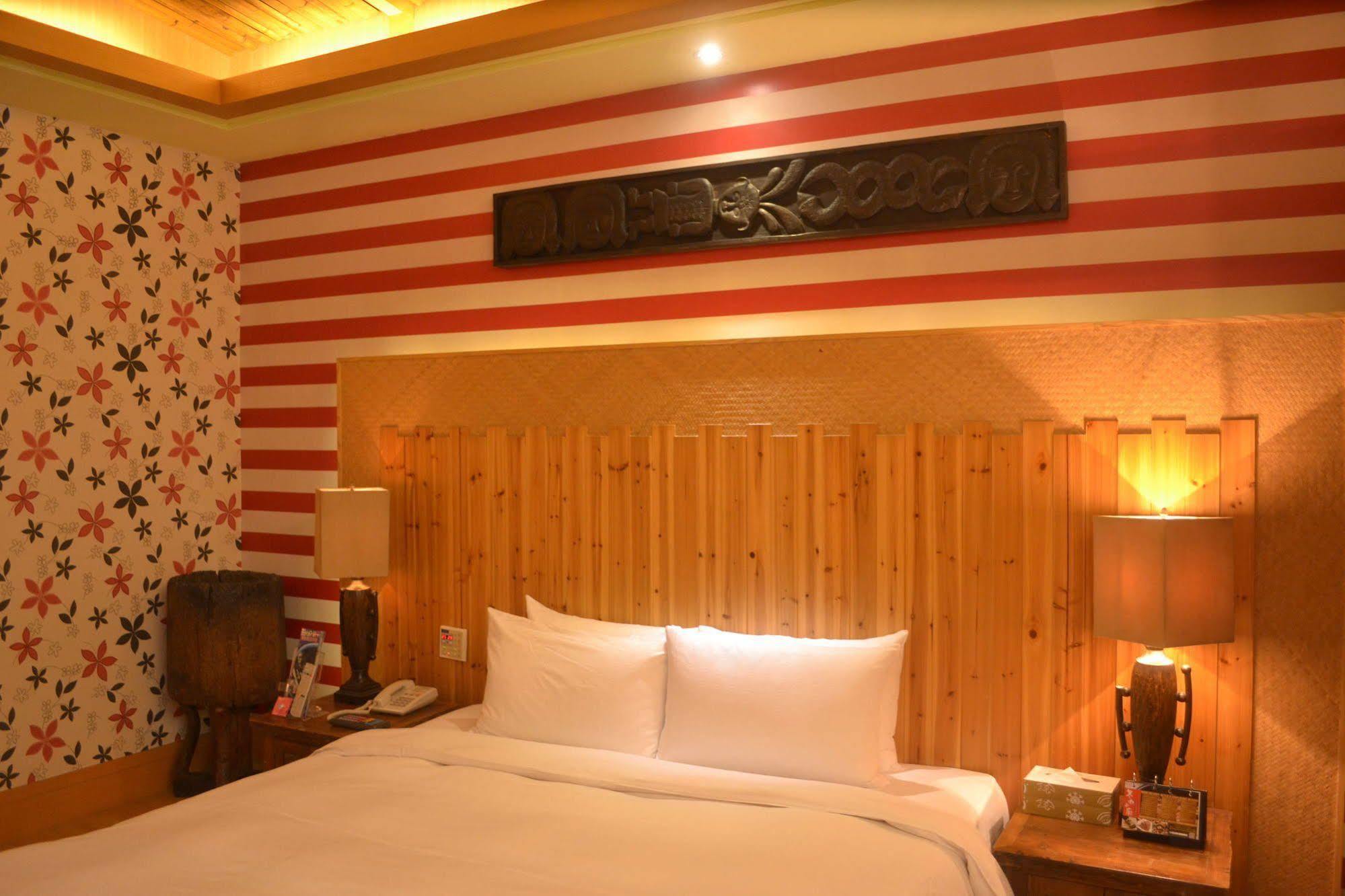 Seasons Boutique Motel Cao Hùng Ngoại thất bức ảnh